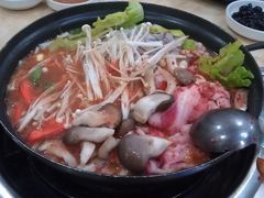 章鱼牛肉火锅-郑阿姨的家·이모네·韩料&烤肉(武川路店)