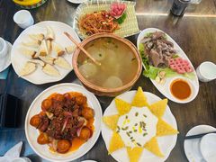-吉祥圣雪藏餐