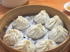 -莱莱小笼·乔艾