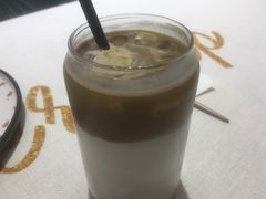 冰拿铁-董小姐咖妃·咖啡·简餐.意面(松江大学城店)