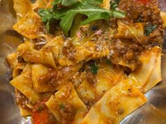 罗勒牛肉酱意大利宽面-miss pizza