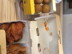 -BHC炸鸡(明洞总店)