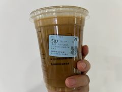 -瑞幸咖啡(艺树家工场店)