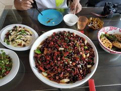 干烧耗儿鱼-易老头三样菜(南滨路总店)