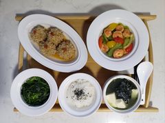 -悦芽照护月嫂+育儿嫂(杭州店)