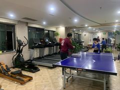 -迈劲健身专业私教(朝青汇店)