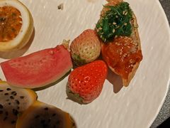 -牛YO寿喜烧·铁板烧和牛火锅自助(市府恒隆店)