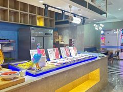 -锤头鲨毛肚海鲜烤肉自助餐厅(国购广场店)