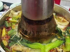 -撒拉人家.酸菜牦牛肉火锅