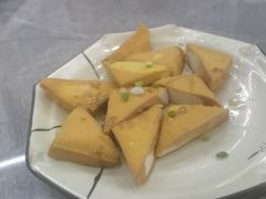 香煎客家黄豆腐-银峰农庄·特色烧鸡·鲜无花果浸鸡