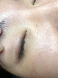 -一个差评成就的纹眉店