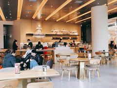 -星巴克臻选(上海合生汇1F店)