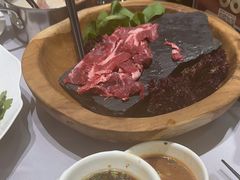 -红鼎豆捞·非遗鲍皇汤火锅(宝丰路店)