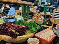 -鹿鸣山草本茶香火锅(园西路店)