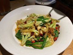 大碗花菜-费大厨辣椒炒肉(皇庭广场店)