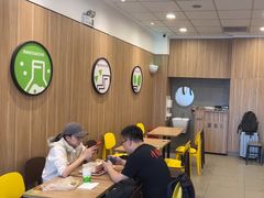 -德克士(车站路店)