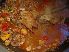 -鸣记脆皮烤鱼·海鲜烤鱼(三八广场店)