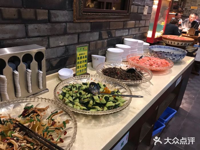 郝富贵火锅自助取餐区图片
