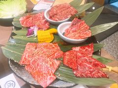 豪华纪念拼盘-虎丸烧肉(世纪汇店)