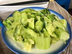 拍黄瓜-龙虾奇迹(大华三路店)