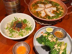 -SHAN山(前滩太古里店)