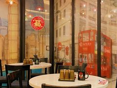 -潮庭港式茶餐厅·熊仔奶茶(同济广场店)