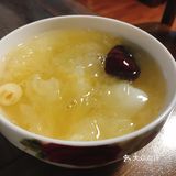 夏季必备料理之选，香甜浓稠的银耳汤