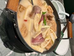-披云云小馆·味道江湖(姚家园万象汇店)