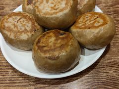 -清真吴记门钉肉饼·喜多利