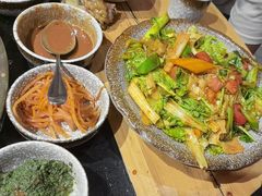 -顶顶汤火牛排火锅·经典铜锅涮肉