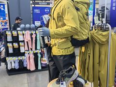 -迪卡侬(大英山店)