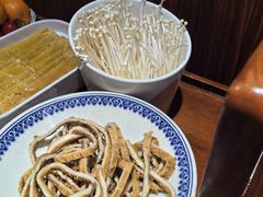 -沸炉重庆老火锅(军事博物馆店)