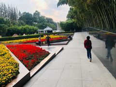 -上海市龙华烈士陵园