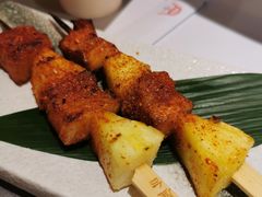 猪五花烤凤梨-火山屋台(新街口店)