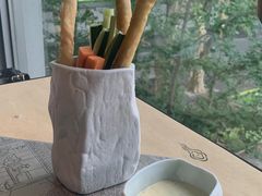 -穹六人间 people 6(岳阳路店)