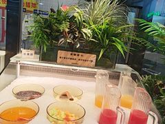-金滏山·烤肉海鲜火锅自助(襄阳万达店)