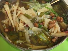 -卓雅桂林米粉