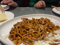 京酱肉丝-闫府私房菜·百年鲁菜(欧亚店)