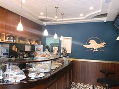 面包甜点陈列柜-Pie Bird(新闸路店)