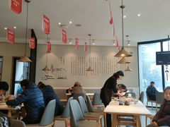 -镇南锅盖面馆(解放路店)