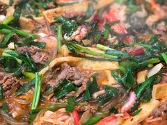 牛肉八带蟹棒鱼饼综合锅-京玉菲饭店(李村店)