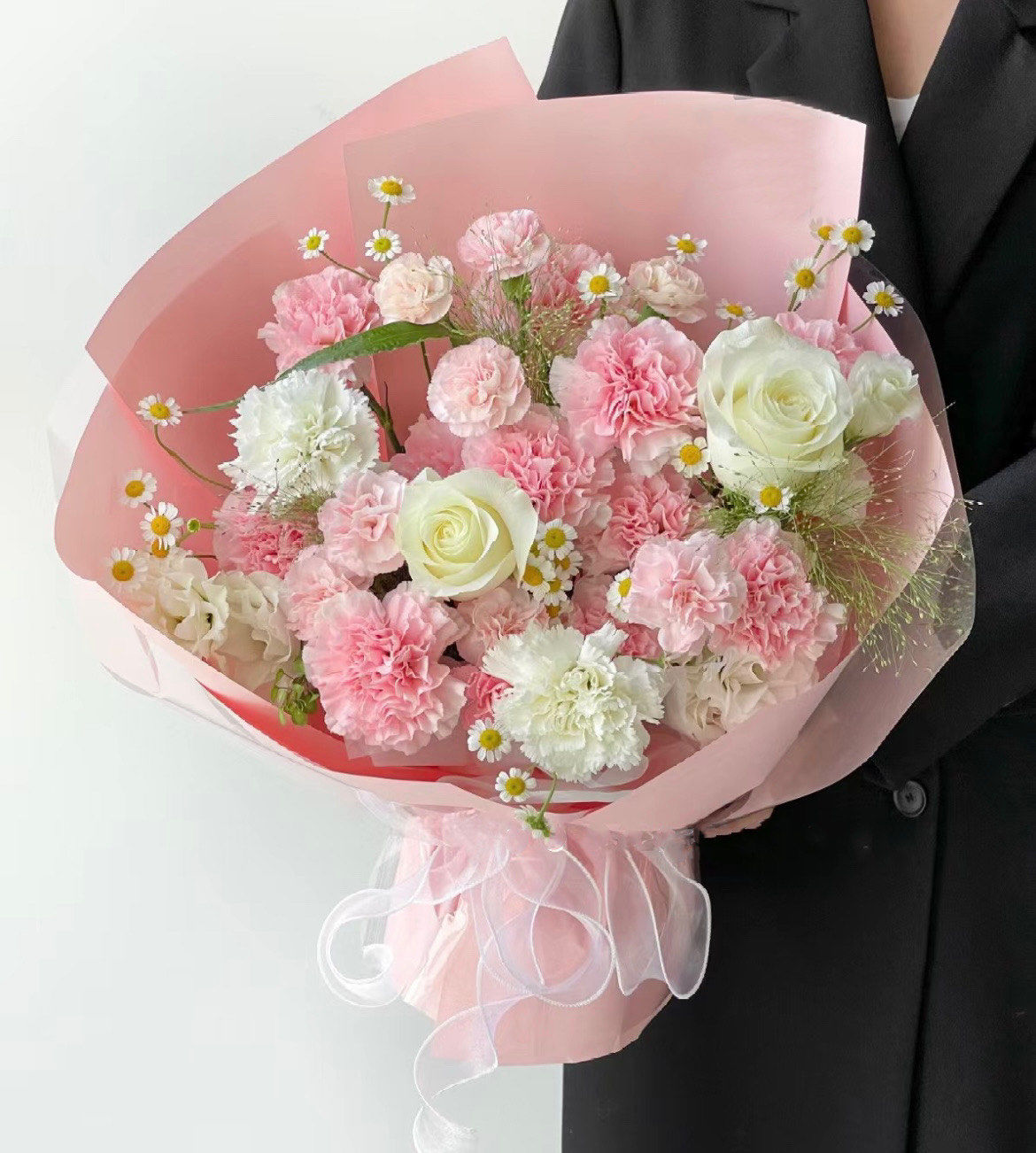 送妈妈的妇女节康乃馨花束