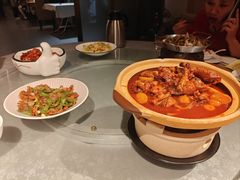 -莲餐厅·湖北菜·潜江小龙虾店(愚园路店)