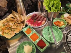 -欧巴炭烤肉오빠숯불구이(南京东路店)