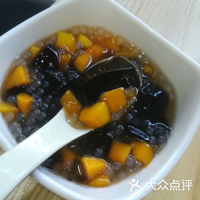 四季糖水城芒果西米露凉粉图片-北京面包甜点-大众点评网