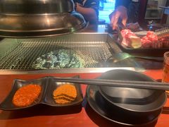 -肉甲韩国木炭烤肉(新壹街1店)