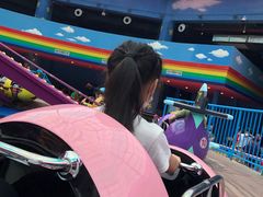 -蓝精灵乐园·世茂精灵之城主题乐园