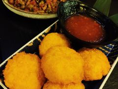 Golden虾饼-浩海火燒雲傣家菜(芮欧百货店)