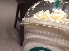 -星巴克(广州百信广场东区店)