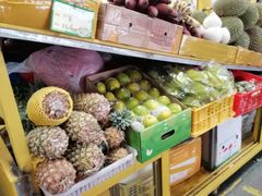 -三亚新鸿港水果一级批发市场